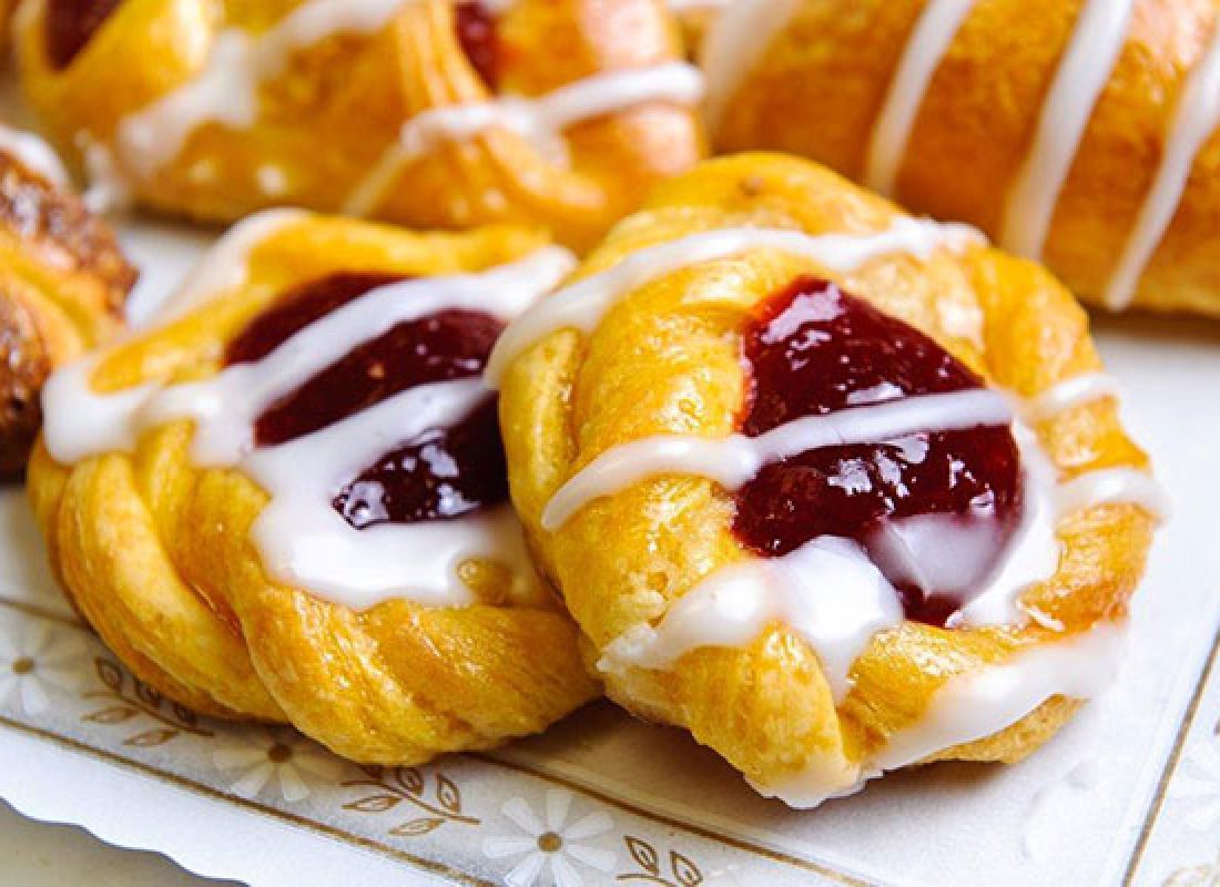 Rolands-Swiss-Bakery-Best-Danishes-VIP-Cherry-Up-Close-1-600x400