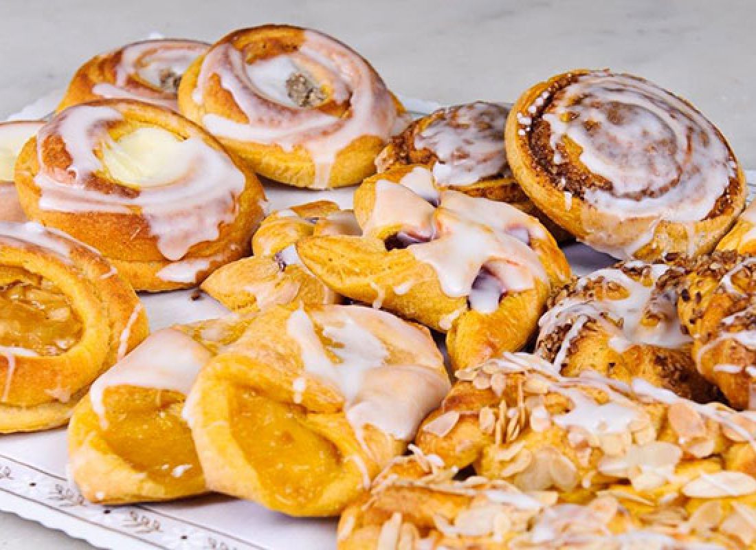 Rolands-Swiss-Bakery-Best-Danishes-Variety-1-600x400